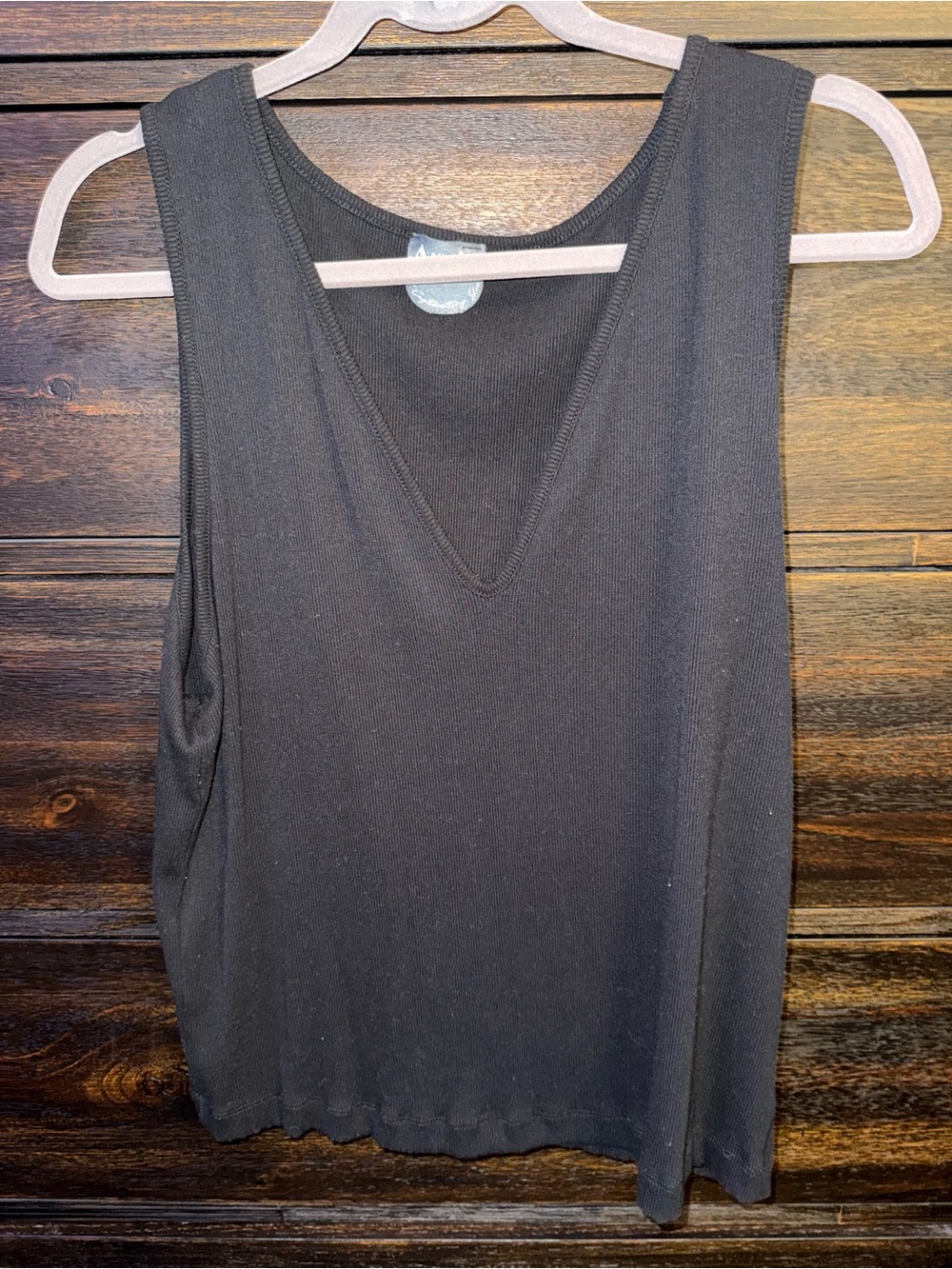 Arula Black V-Neck Ribbed Tank Top